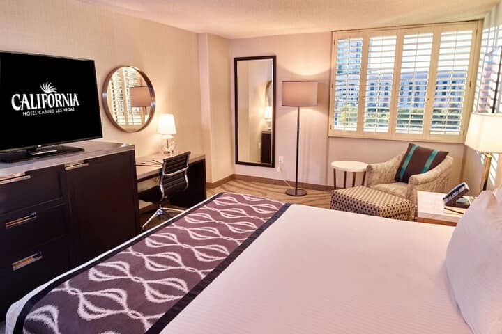 Room 6 of 29